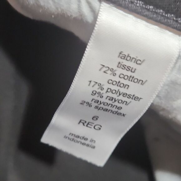 NWT Black M Jeans High Rise Button Raw Hem Flare Jeans - Picture 7 of 9